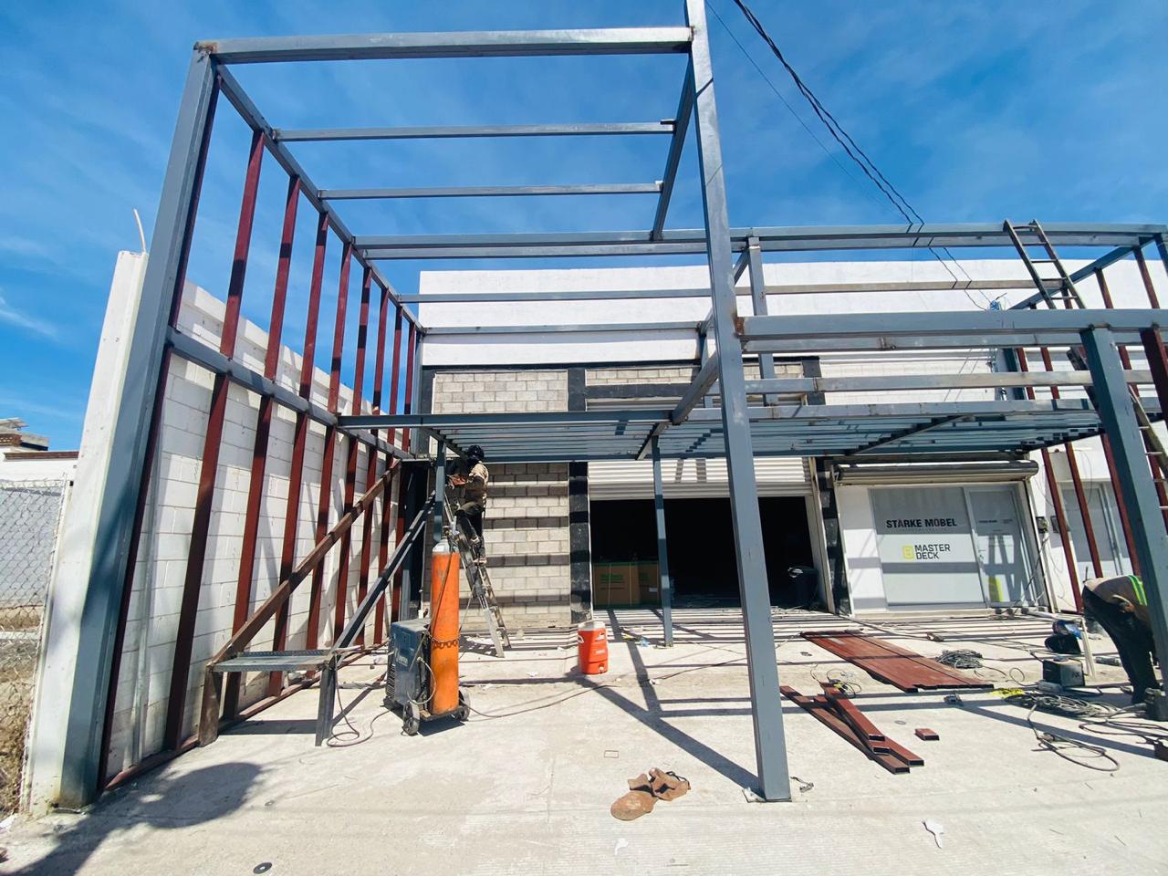 Ampliación con estructura de acero, proyecto realizado por CONSPAC